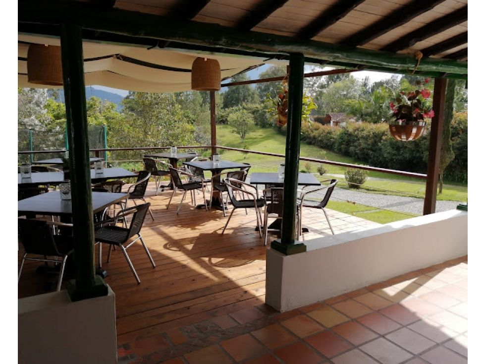Finca en venta Antioquia El Retiro El Retiro 240 m2 Habitaciones 0 Baños 3 Garajes 29 Precio $4000000000