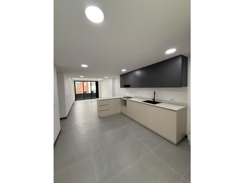 Apartamento en venta Antioquia Medellín La Candelaria 84 m2 Habitaciones 2 Baños 3 Garajes 1 Precio $790000000