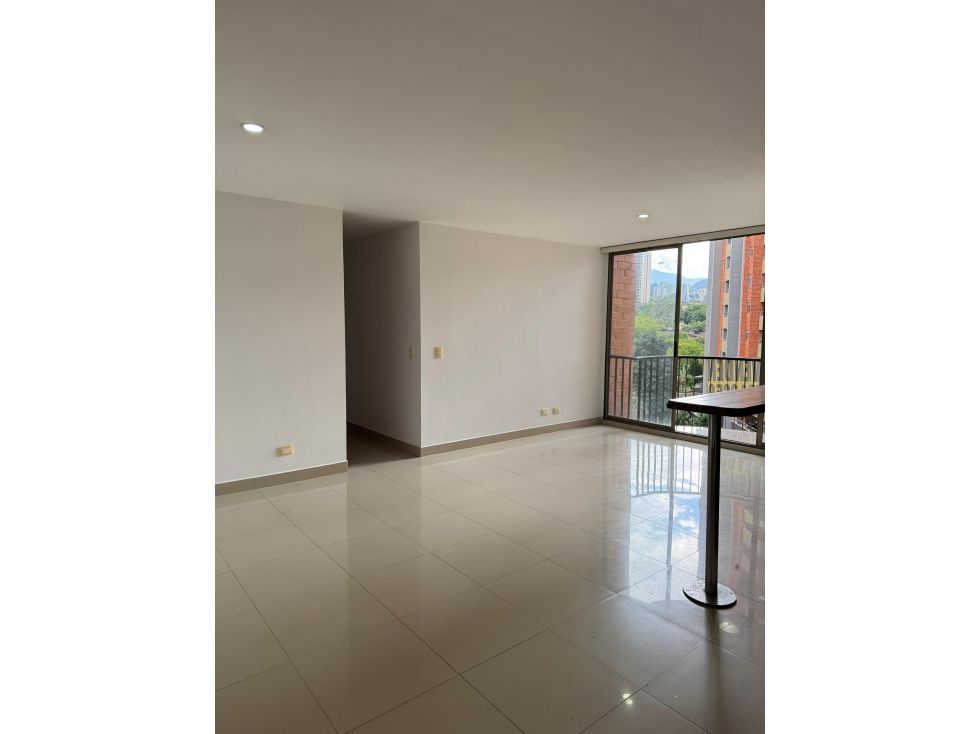 Apartamento en venta Antioquia La Estrella La Estrella 92 m2 Habitaciones 4 Baños 3 Garajes 1 Precio $555000000
