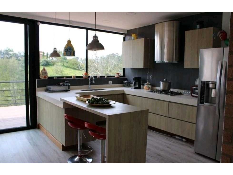 Casa Campestre en venta Antioquia El Carmen De Viboral El Carmen De Viboral 634 m2 Habitaciones 4 Baños 6 Garajes 2 Precio $4000000000