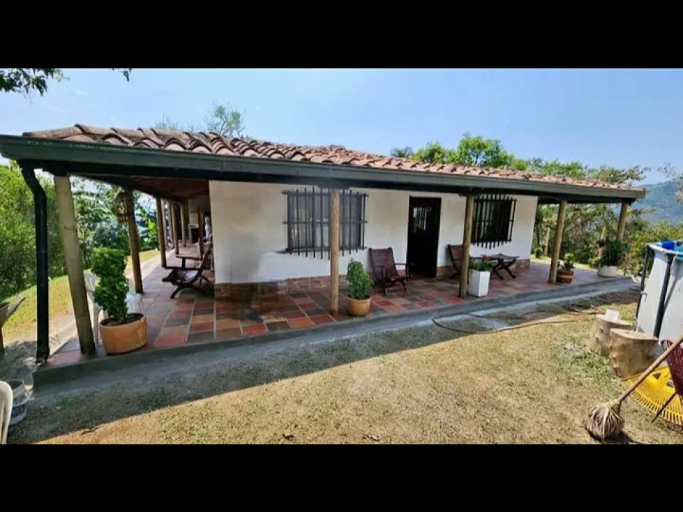 Finca en venta Antioquia San Jerónimo San Jerónimo 80 m2 Habitaciones 4 Baños 2 Garajes 10 Precio $350000000
