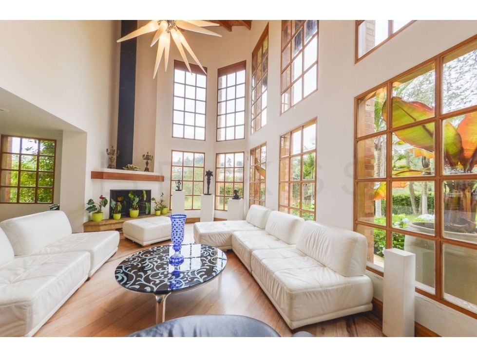 Casa Campestre en venta Antioquia Envigado Villa Grande 370 m2 Habitaciones 4 Baños 5 Garajes 4 Precio $3200000000