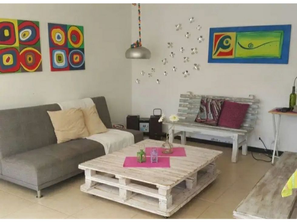 Apartamento en venta Antioquia Santafé De Antioquia Santafé De Antioquia 60 m2 Habitaciones 2 Baños 2 Garajes 1 Precio $380000000