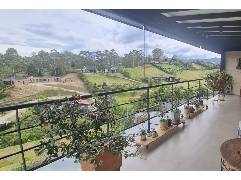 Casa Campestre en venta Antioquia El Retiro El Retiro 330 m2 Habitaciones 4 Baños 5 Garajes 4 Precio $3200000000