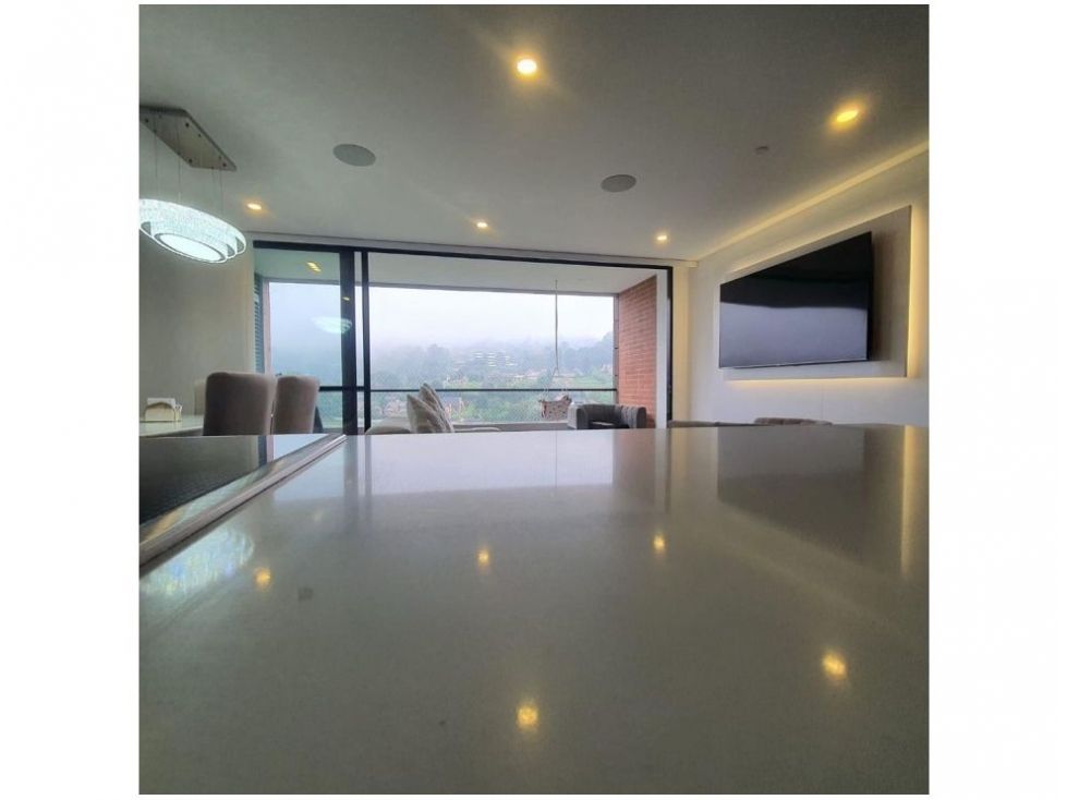 Apartamento en venta Antioquia Envigado Envigado 124 m2 Habitaciones 3 Baños 4 Garajes 2 Precio $1200000000