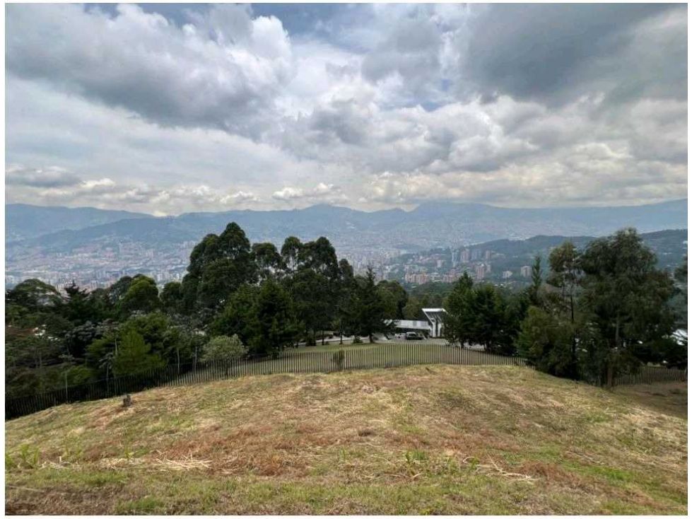 Lote en venta Antioquia Medellín Medellín 13317 m2 Habitaciones 0 Baños 0 Garajes 0 Precio $3435000000