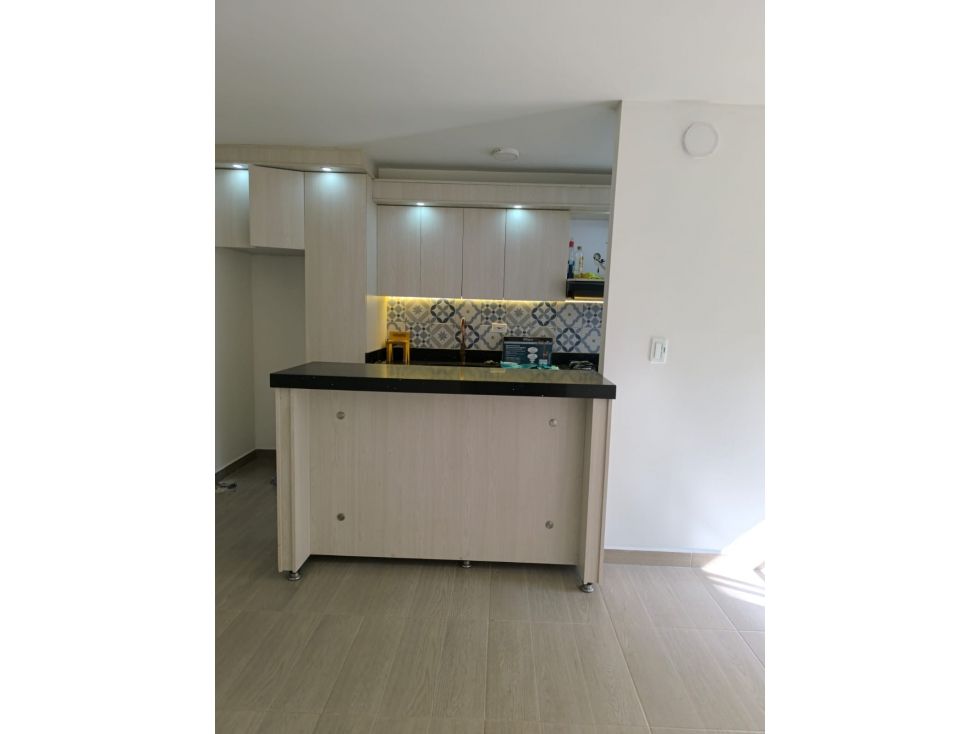 Apartamento en venta Antioquia La Estrella La Estrella 51 m2 Habitaciones 3 Baños 2 Garajes 0 Precio $242000000