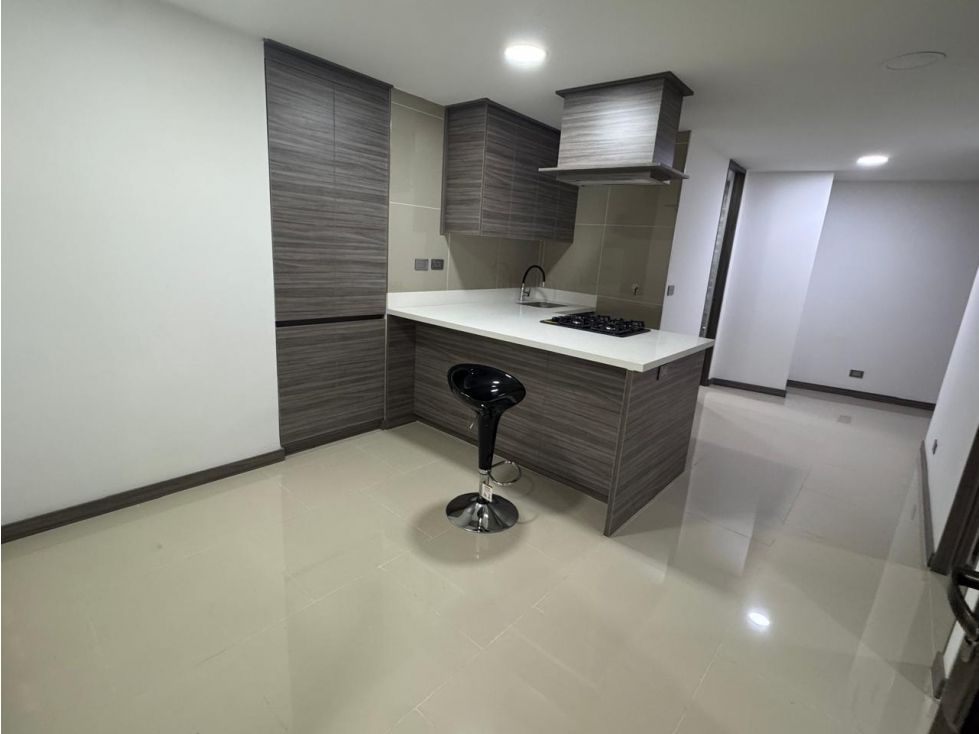 Apartamento en venta Antioquia Itagüí Itagüí 48 m2 Habitaciones 2 Baños 1 Garajes 0 Precio $237000000
