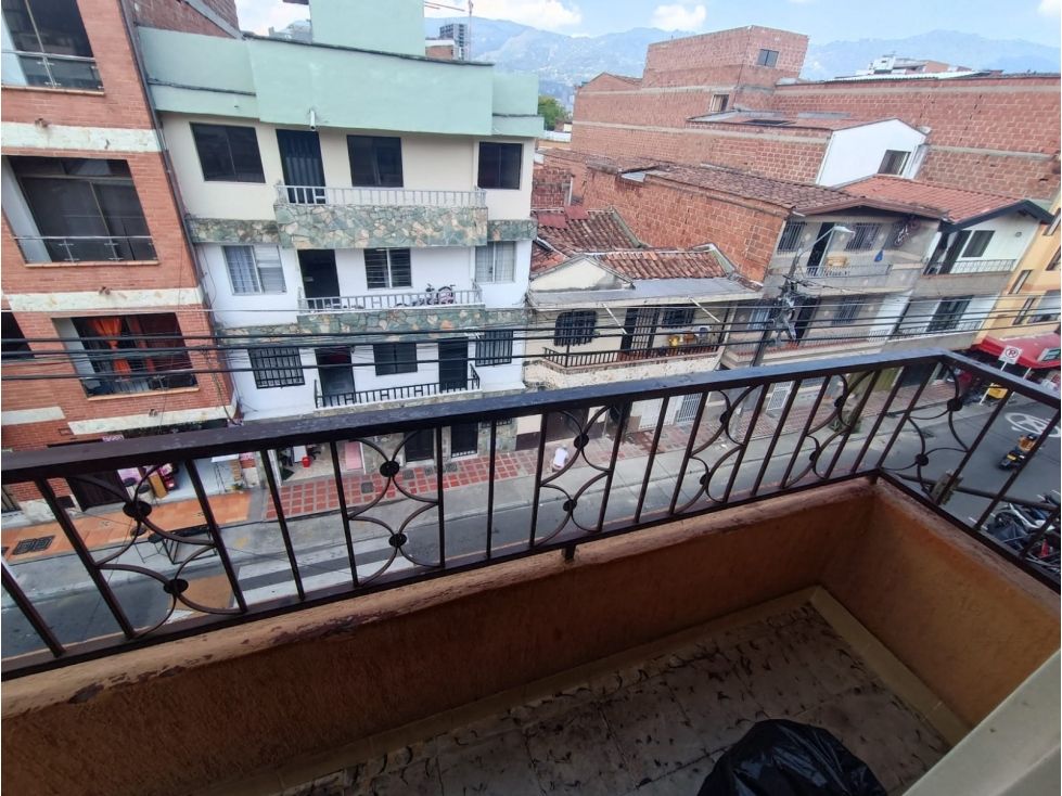 Edificio en venta Antioquia Itagüí Itagüí 367 m2 Habitaciones 3 Baños 1 Garajes 0 Precio $350000000