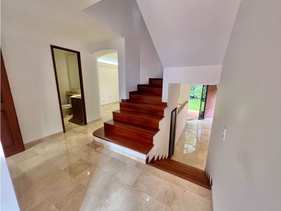Casa en venta Antioquia Medellín Los Balsos No1 287 m2 Habitaciones 4 Baños 5 Garajes 2 Precio $1730000000