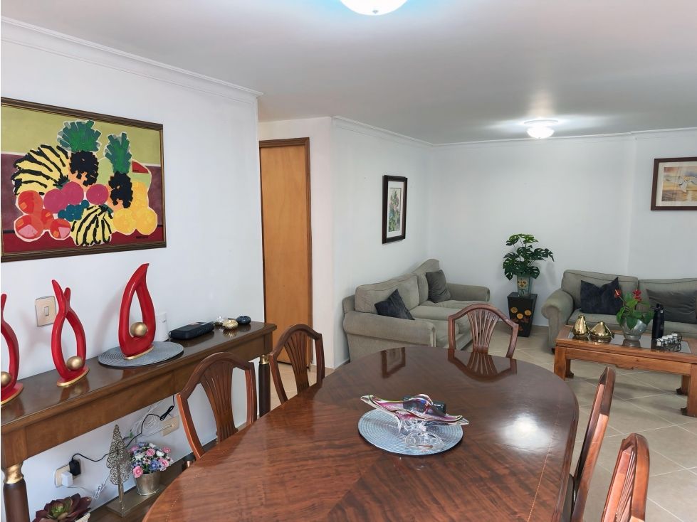 Apartamento en venta Antioquia Envigado Cd San Lucas 96 m2 Habitaciones 3 Baños 2 Garajes 1 Precio $740000000