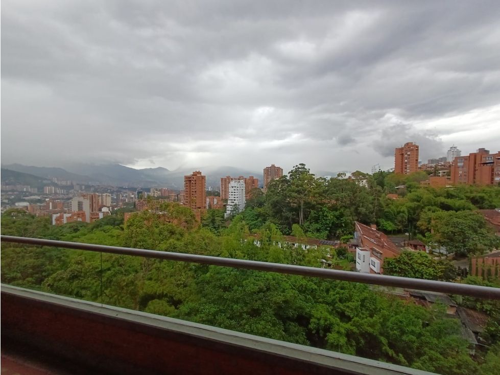 Apartamento en venta Antioquia Envigado Zúñiga 236 m2 Habitaciones 5 Baños 6 Garajes 3 Precio $1800000000