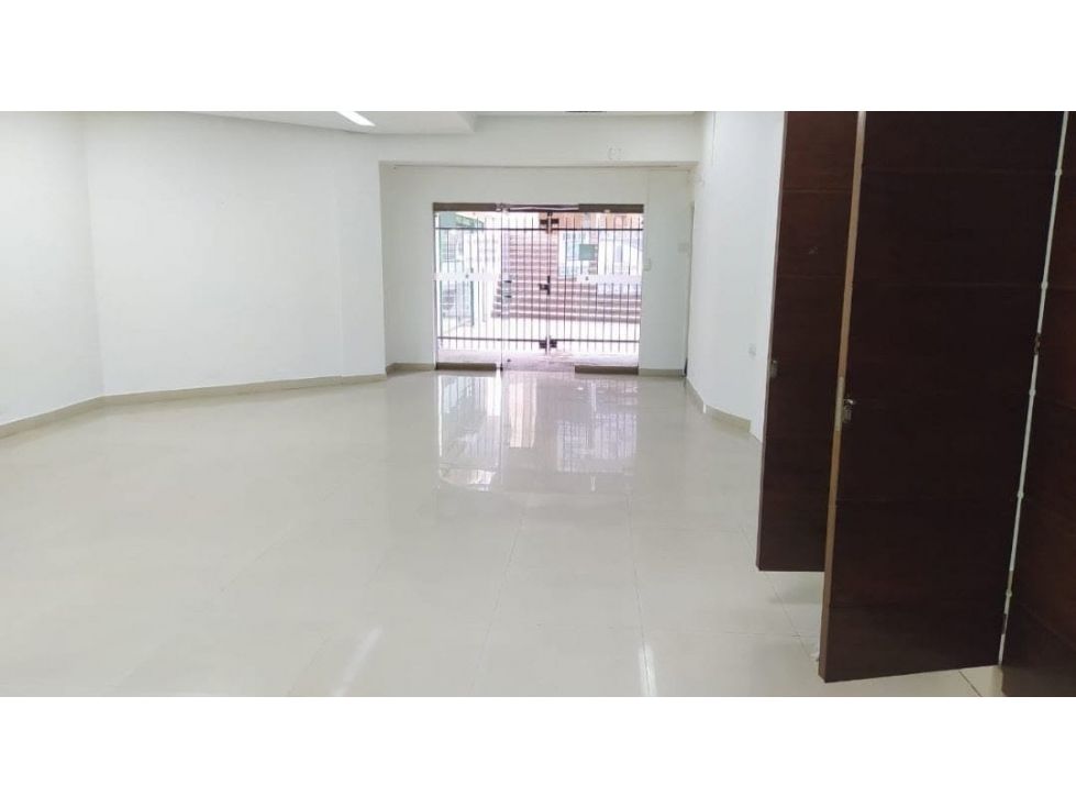Local en venta Antioquia Medellín La Candelaria 110 m2 Habitaciones 0 Baños 2 Garajes 0 Precio $650000000