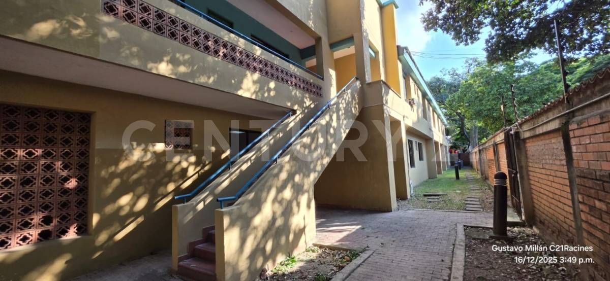 Oficina en arriendo Valle Del Cauca Cali U Dep A Galindo Plaza Toros 1180 m2 Habitaciones 0 Baños 12 Garajes 42 Precio $18600000