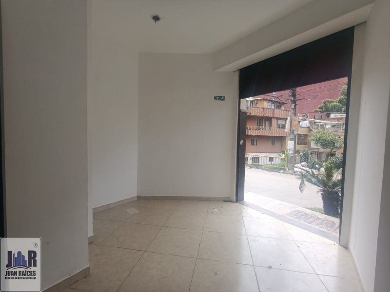 Local en arriendo Antioquia Caldas Caldas 10 m2 Habitaciones 0 Baños 1 Garajes 0 Precio $700000