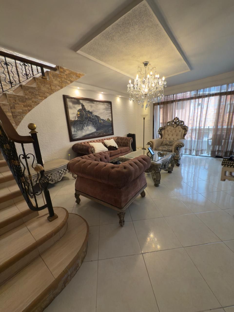 Casa en venta Antioquia Medellín El Salvador 220 m2 Habitaciones 3 Baños 3 Garajes 0 Precio $550000000