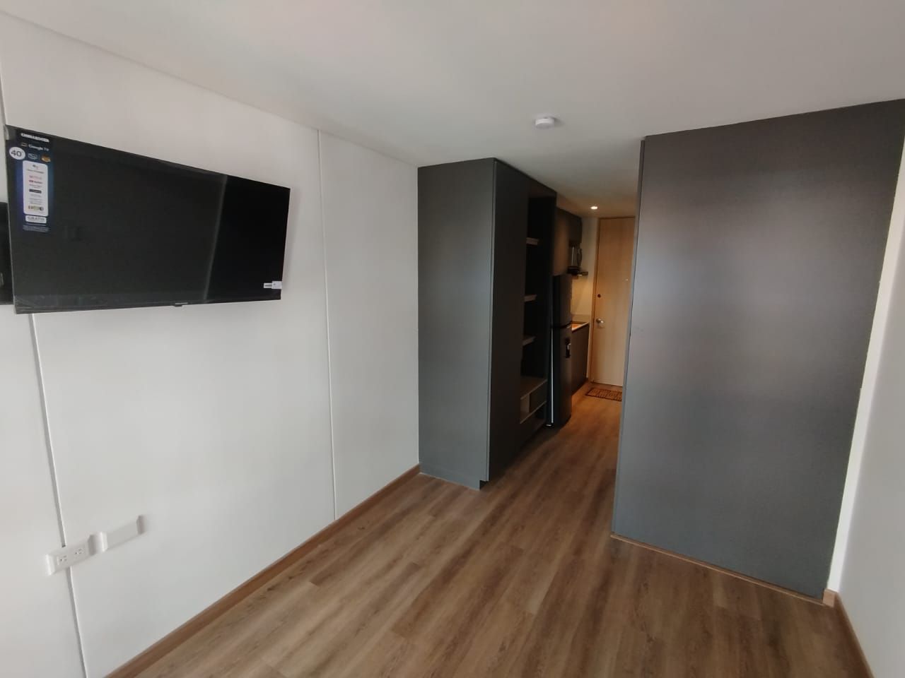 Apartaestudio en arriendo Cundinamarca Bogotá Samper 21 m2 Habitaciones 1 Baños 1 Garajes 0 Precio $1800000
