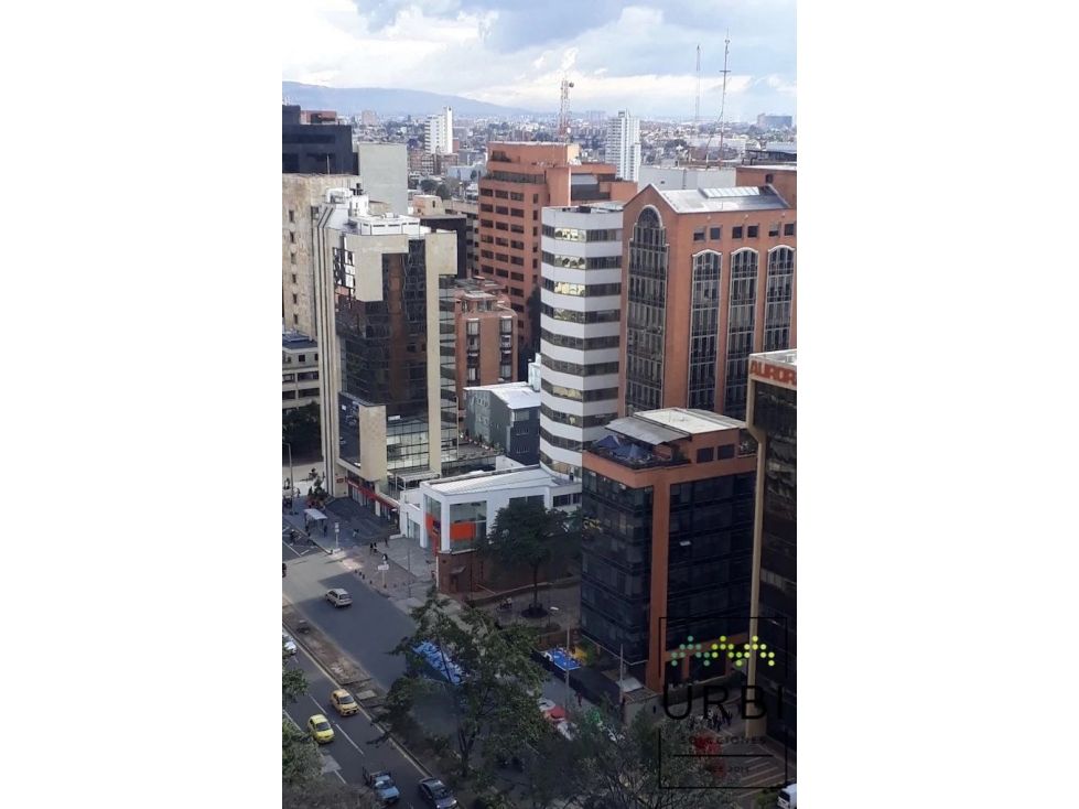 Oficina en arriendo Cundinamarca Bogotá La Porciuncula 367 m2 Habitaciones 0 Baños 10 Garajes 7 Precio $33010000