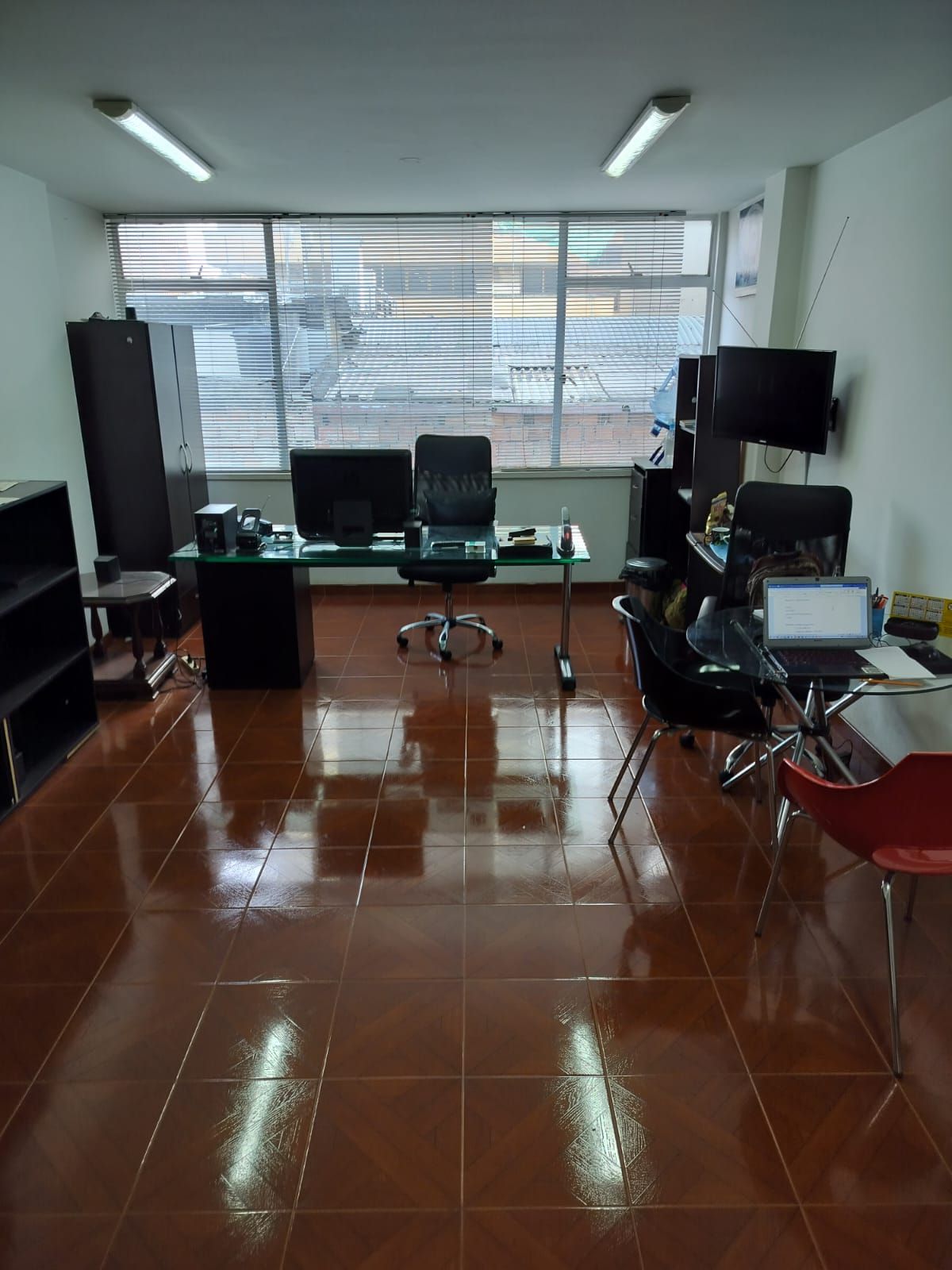 Oficina en venta Cundinamarca Bogotá La Catedral 25 m2 Habitaciones 0 Baños 2 Garajes 0 Precio $100000000