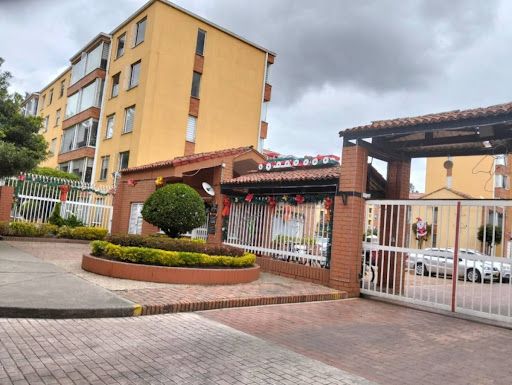 Apartamento en venta Cundinamarca Bogotá Cr Gratamira Campestre 73 m2 Habitaciones 3 Baños 2 Garajes 1 Precio $320000000