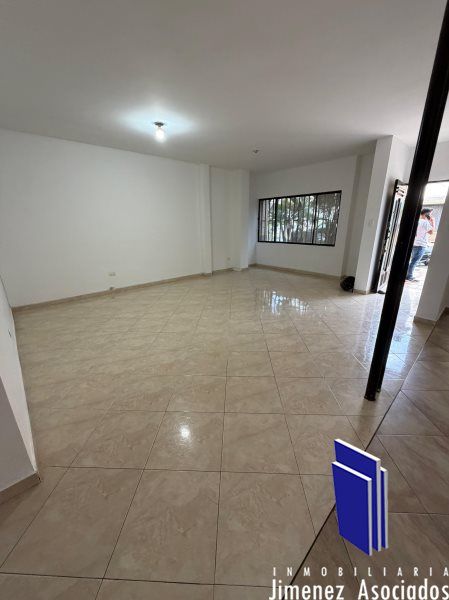 Casa en arriendo Antioquia Medellín La Castellana 120 m2 Habitaciones 3 Baños 3 Garajes 0 Precio $3300000