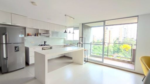 Apartamento en arriendo Antioquia Envigado El Esmeraldal 78 m2 Habitaciones 2 Baños 2 Garajes 1 Precio $3700000