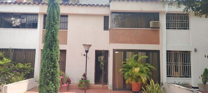 Casa en venta Valle Del Cauca Cali Los Portales - Nuevo Rey 163 m2 Habitaciones 4 Baños 3 Garajes 2 Precio $595000000