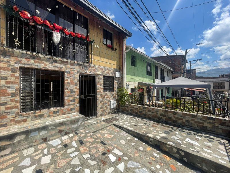 Apartamento en arriendo Antioquia Bello Centro 60 m2 Habitaciones 3 Baños 1 Garajes 0 Precio $1150000