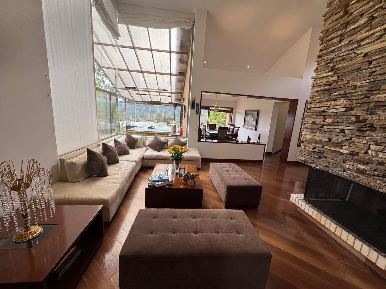 Casa en venta Cundinamarca La Calera La Calera 400 m2 Habitaciones 3 Baños 4 Garajes 2 Precio $3100000000