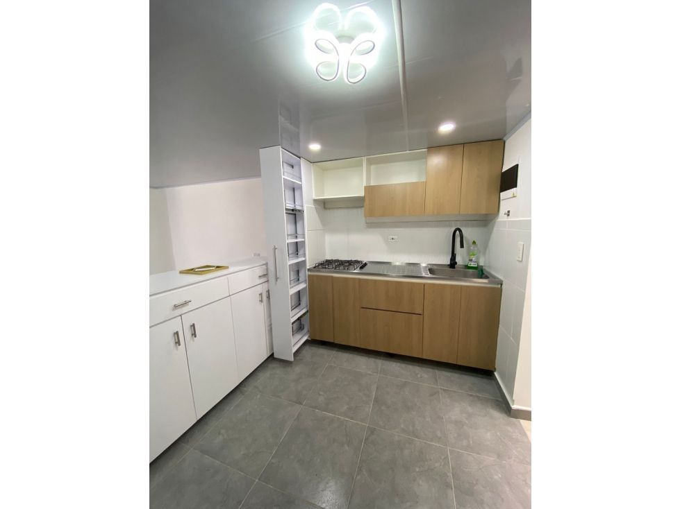 Apartamento en arriendo Antioquia Medellín La Gloria 64 m2 Habitaciones 2 Baños 2 Garajes 0 Precio $3000000