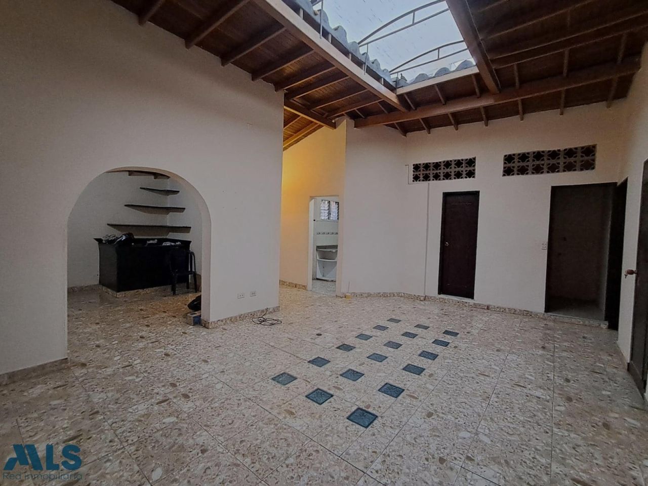 Apartamento en venta Antioquia Medellín Prado 148 m2 Habitaciones 5 Baños 2 Garajes 0 Precio $370000000