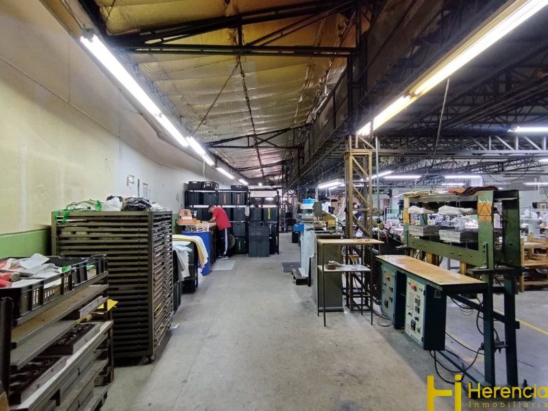 Bodega en arriendo Antioquia Medellín Colombia 900 m2 Habitaciones 0 Baños 2 Garajes 0 Precio $21500000