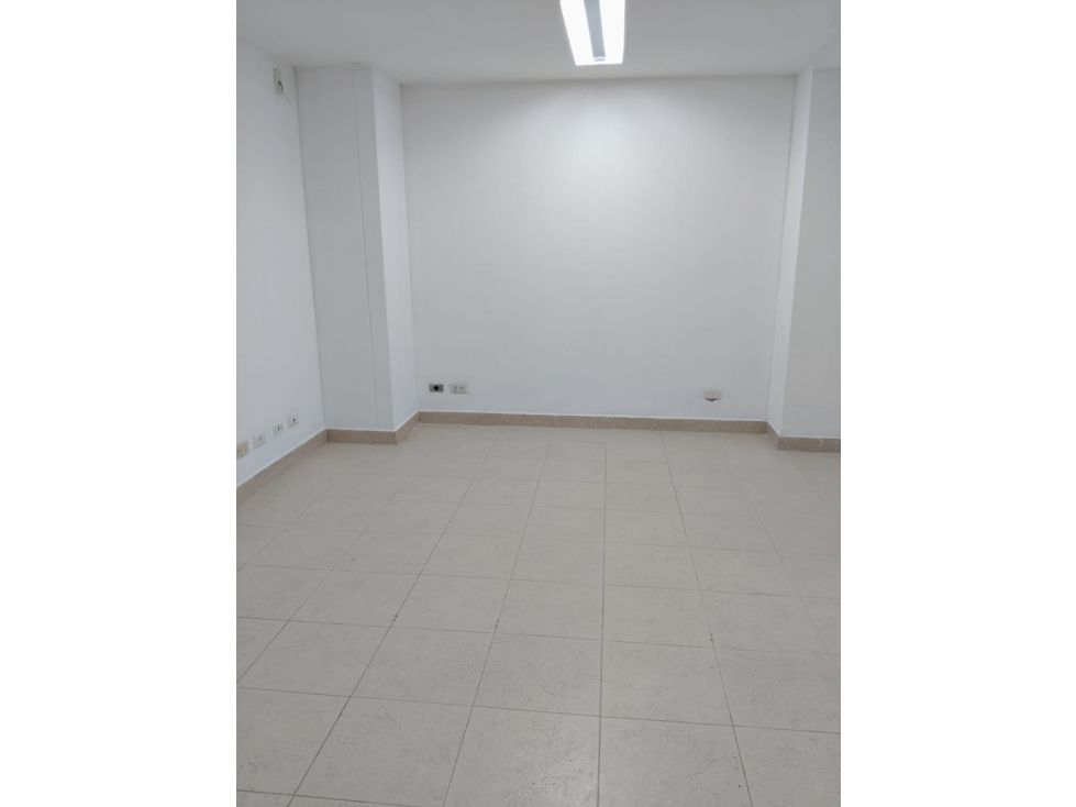 Bodega en arriendo Antioquia Itagüí Santa Maria Et Iii 95 m2 Habitaciones 0 Baños 2 Garajes 0 Precio $2500000