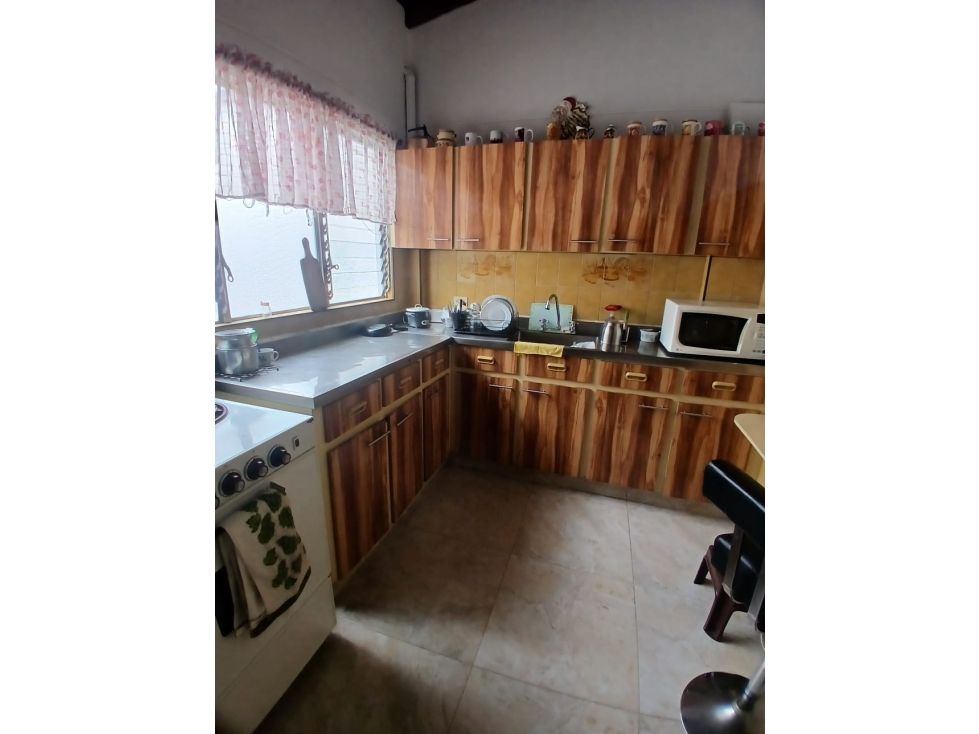 Casa en arriendo Antioquia Bello Manchester 80 m2 Habitaciones 3 Baños 2 Garajes 0 Precio $2600000