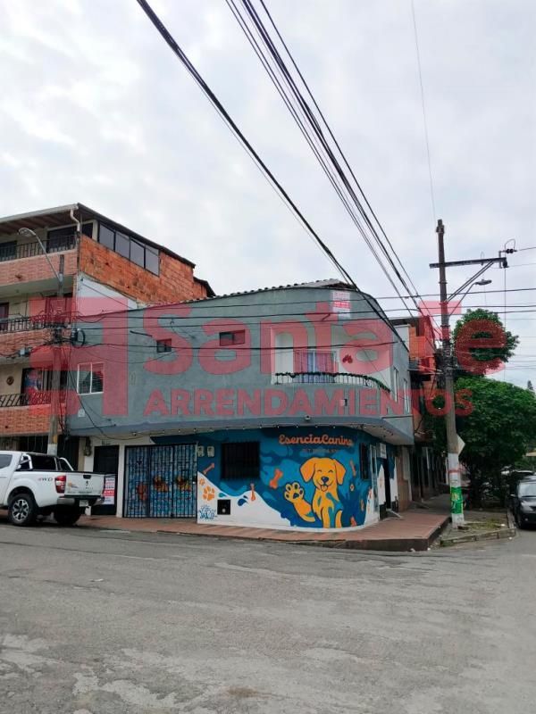 Apartamento en arriendo Antioquia Medellín Manrique Central No 1 90 m2 Habitaciones 1 Baños 1 Garajes 0 Precio $1200000