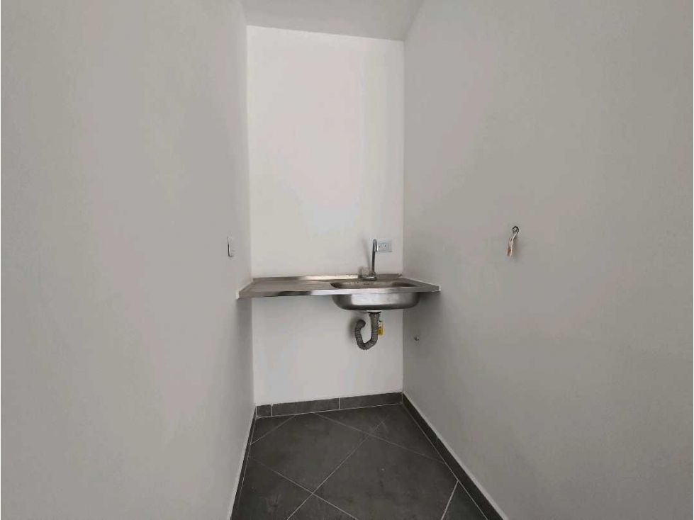 Local en arriendo Antioquia Bello Ciudad Niquia 25 m2 Habitaciones 0 Baños 1 Garajes 0 Precio $1350000