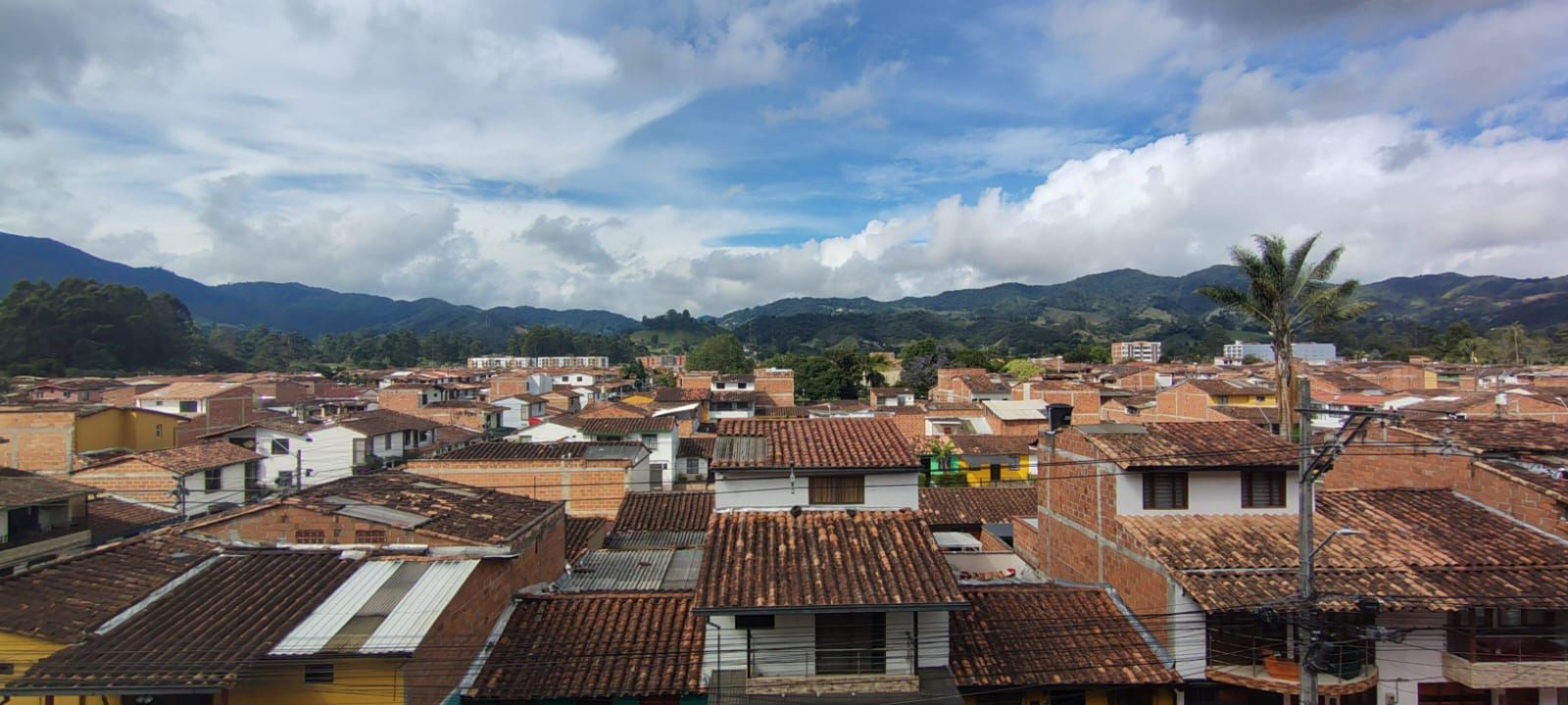 Apartamento en arriendo Antioquia La Ceja Cuatro Esqunas 79 m2 Habitaciones 3 Baños 1 Garajes 0 Precio $1980000