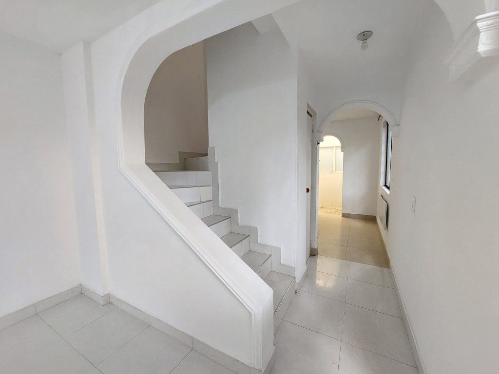 Casa en venta Valle Del Cauca Cali El Limonar 78 m2 Habitaciones 4 Baños 4 Garajes 0 Precio $400000000