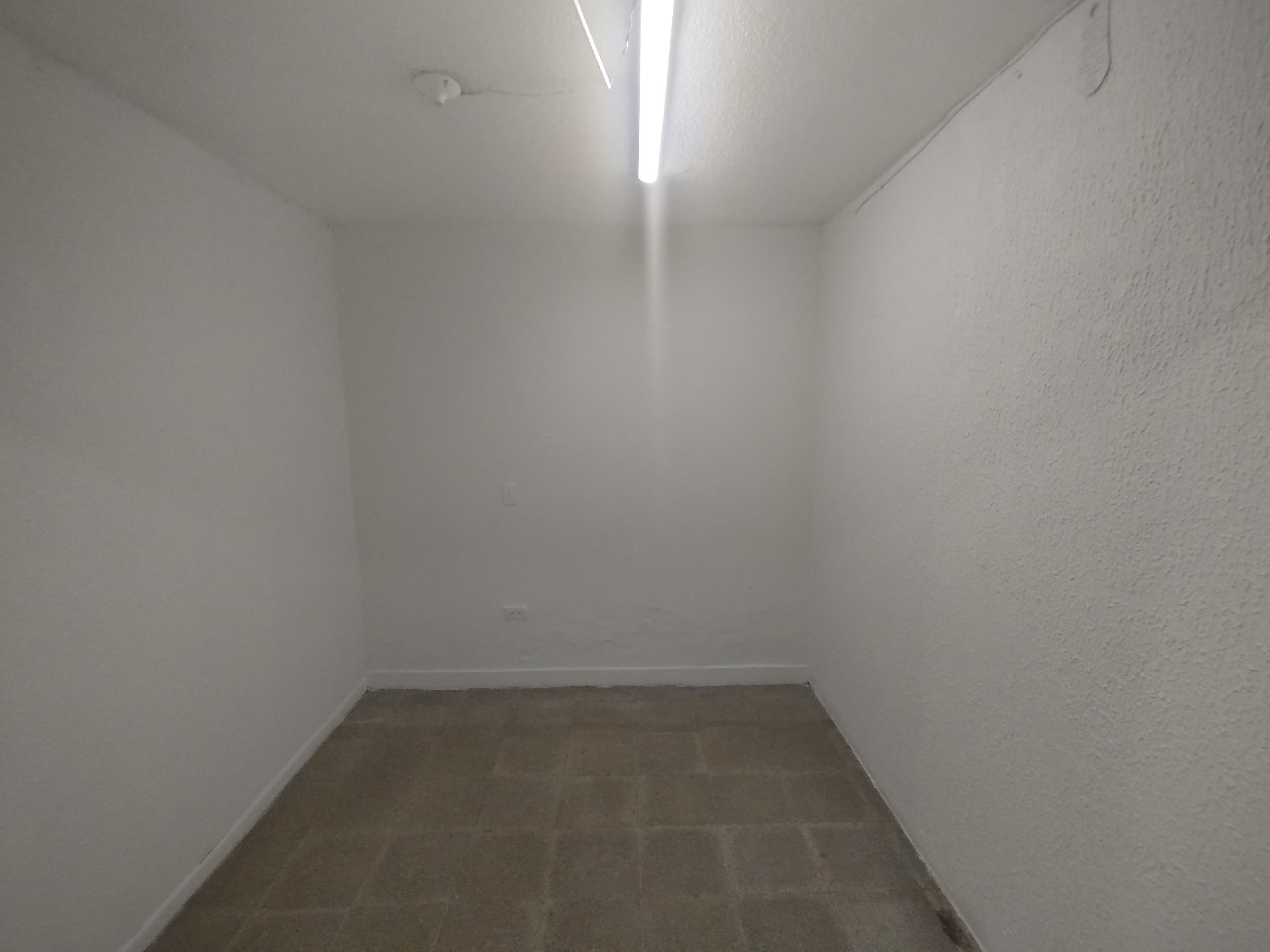 Local en arriendo Antioquia Itagüí Santa Maria Et Ii 7 m2 Habitaciones 0 Baños 0 Garajes 0 Precio $550000