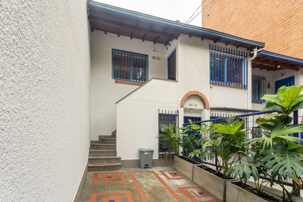 Casa en arriendo Antioquia Medellín Manila 70 m2 Habitaciones 3 Baños 2 Garajes 1 Precio $5200000