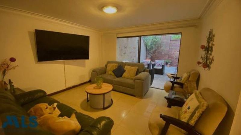 Casa en venta Antioquia Medellín Alejandria 245 m2 Habitaciones 4 Baños 4 Garajes 3 Precio $1249000000