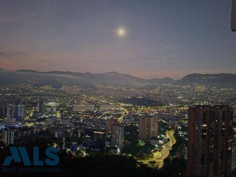 Apartamento en venta Antioquia Medellín Asomadera No2 137 m2 Habitaciones 3 Baños 2 Garajes 2 Precio $1350000000