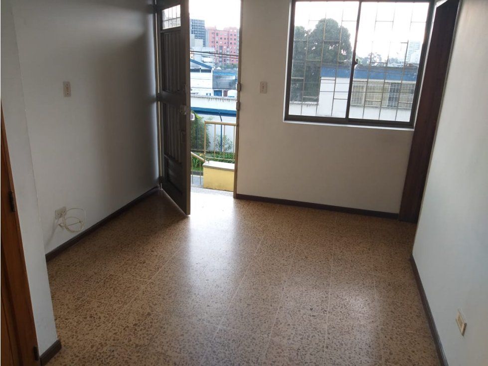 Apartaestudio en arriendo Caldas Manizales Alta Suiza 38 m2 Habitaciones 1 Baños 1 Garajes 0 Precio $850000