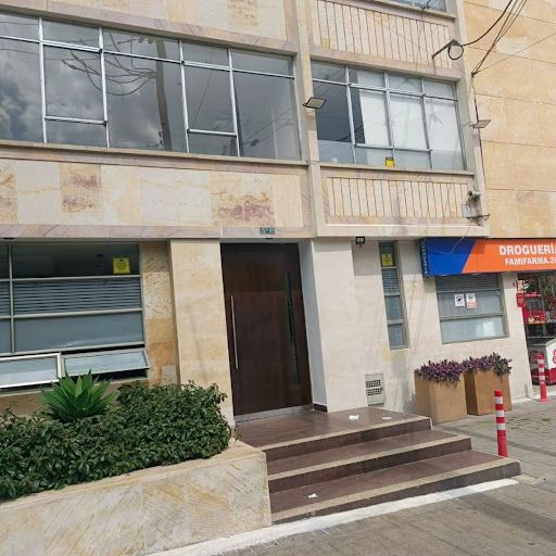 Oficina en arriendo Cundinamarca Bogotá Gran América 90 m2 Habitaciones 0 Baños 2 Garajes 0 Precio $3200000