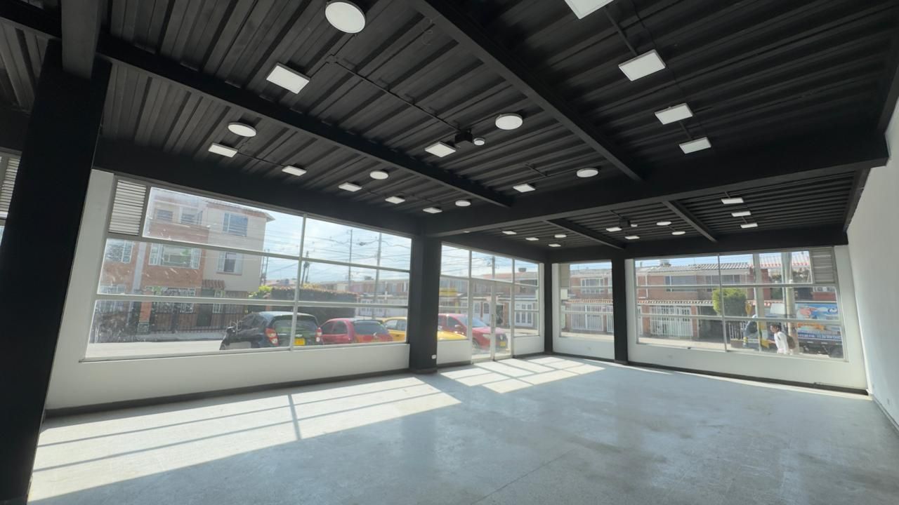 Local en arriendo Cundinamarca Chía Los Chilacos 130 m2 Habitaciones 0 Baños 1 Garajes 4 Precio $10000000