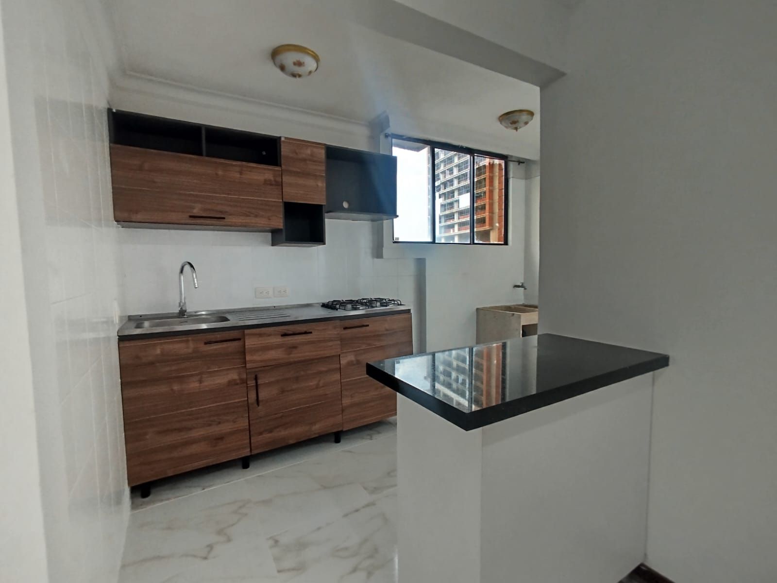 Apartamento en arriendo Risaralda Pereira Cambulos 93 m2 Habitaciones 3 Baños 2 Garajes 1 Precio $2900000
