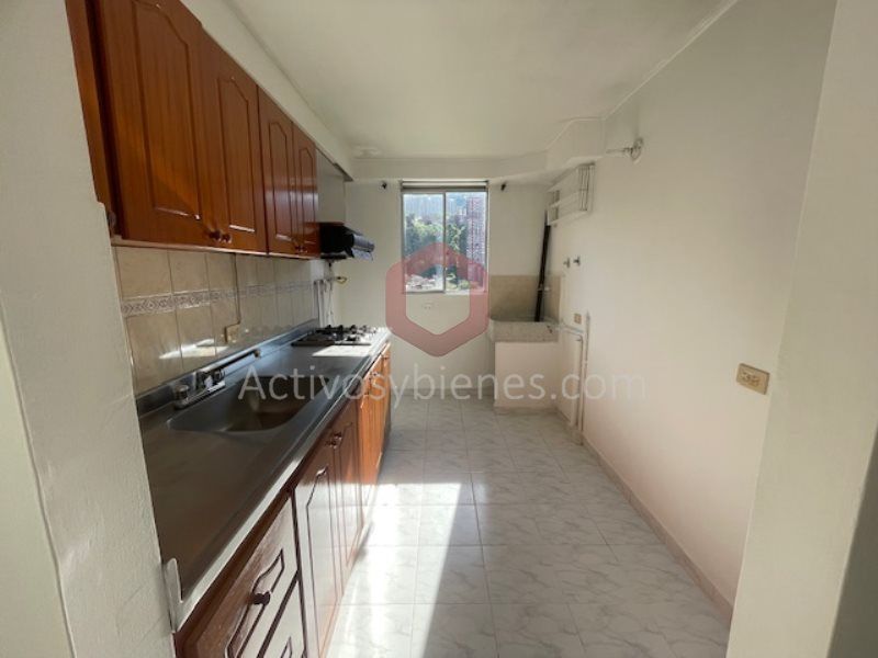 Apartamento en arriendo Antioquia Medellín La Mota 65 m2 Habitaciones 3 Baños 2 Garajes 1 Precio $2800000