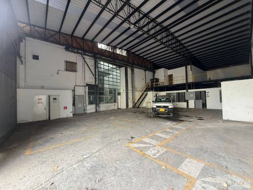 Bodega en venta Antioquia Sabaneta Ancon Sur 1320 m2 Habitaciones 0 Baños 11 Garajes 5 Precio $7000000000