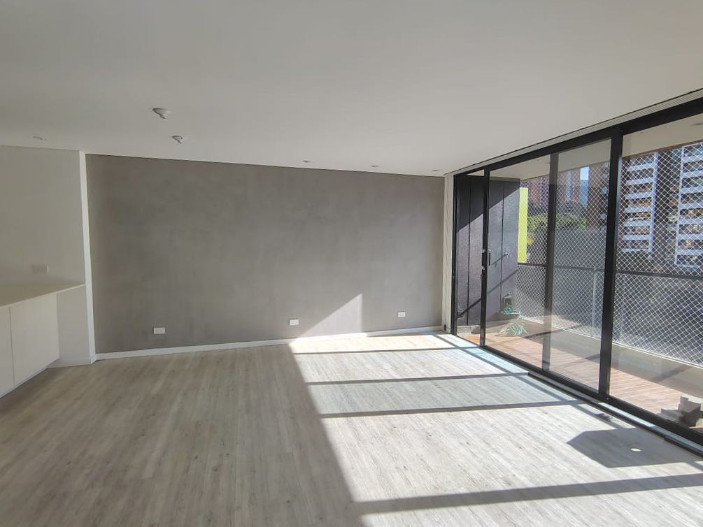 Apartamento en arriendo Antioquia Envigado Loma De Las Brujas 90 m2 Habitaciones 2 Baños 2 Garajes 2 Precio $4500000