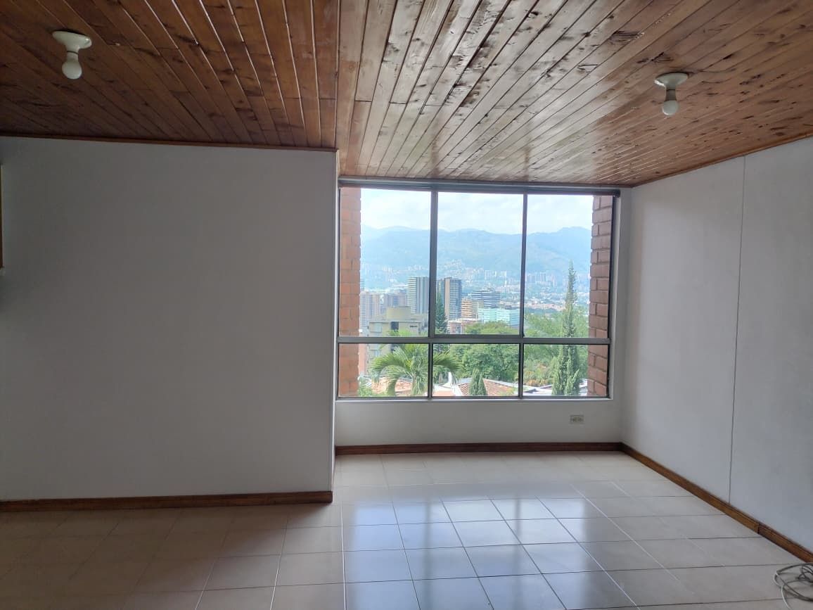 Apartamento en arriendo Antioquia Medellín San Diego 52 m2 Habitaciones 2 Baños 2 Garajes 1 Precio $2900000